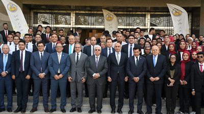 جامعة حلوان تكرّم الدكتور خالد العناني بمناسبة انتخابه مديرًا عامًا لليونسكو