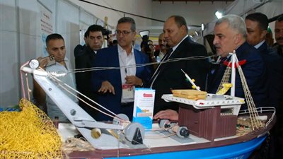 «الصياد» يفتتح معرض «أجرينا 2025» الدولي لإدارة وإنتاج الدواجن والماشية والأسماك 