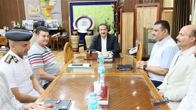 اجتماعًا عاجلًا لمحافظ المنوفية مع رؤساء الوحدات المحلية للمراكز والمدن 