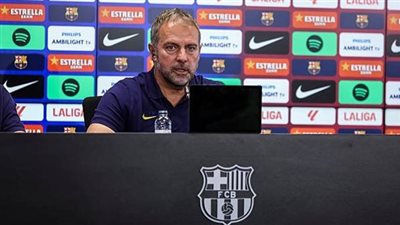 فليك يطالب لاعبي برشلونة بالروح والقتال قبل ديربي جيرونا