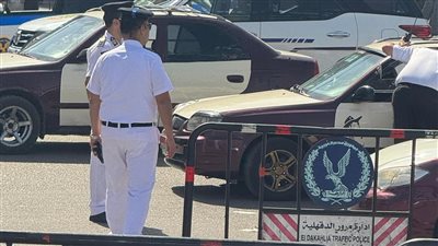 محافظ الدقهلية يمنح أسبوعًا لأصحاب التاكسي لإعادة معايرة العدادات الجديدة