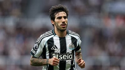 باريس سان جيرمان يخطط لخطف ساندرو تونالي من نيوكاسل