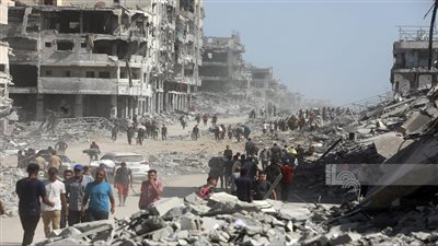 مسيرات إسرائيلية تستهدف شرق خان يونس وتوقع شهيدًا وعدة إصابات