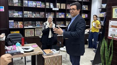 وزير الثقافة يوجّه بإطلاق صالون ثقافي دوري وحفلات توقيع بمكتبة «شريف» 