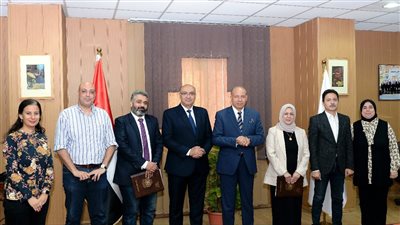 جامعة المنصورة والمنصورة الأهلية توقّعان بروتوكول تعاون مشترك في مجال التعليم الصيدلي