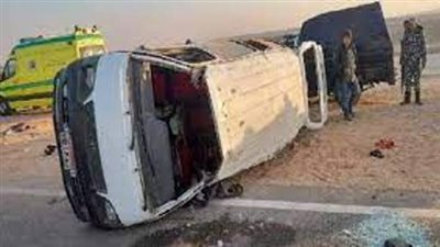 بينهم حالات حرجة.. إصابة 16 شخصا في حادث انقلاب ميكروباص بالمنيا 