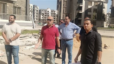 المهندس محمد حمدي مساعد نائب رئيس الهيئة يتفقد مشروعات الإسكان بمدينة 6 أكتوبر