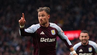 سقوط مانشستر سيتي فى فيلا بارك بحضور مرموش 