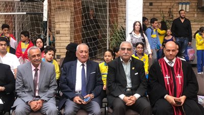 مدير تعليم القليوبية يشهد فقرات بالزي الفرعوني احتفالًا بافتتاح المتحف المصري الكبير...صور