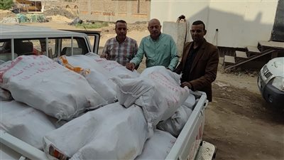 بالصور.. «تموين الأقصر» تضبط كميات دواجن مجمدة فاسدة