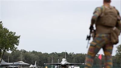 رصد طائرة مسيرة فوق قاعدة عسكرية أمريكية بها أسلحة نووية 