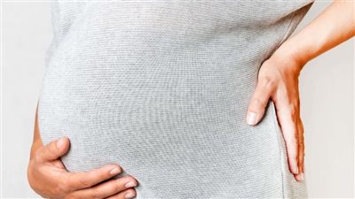 ألم الحمل الذي لا يجب أن تتجاهله النساء أبدًا