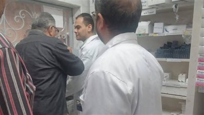 محافظ الدقهلية في زيارة مفاجئة لعيادة ابن لقمان للتأمين الصحي بالمنصورة