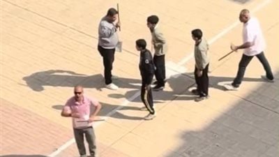  النيابة الإدارية تحقق في واقعة اعتداء مدرس على طلاب داخل مدرسة بالقاهرة