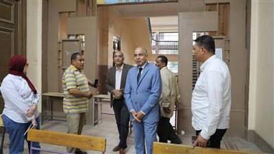 محافظ المنيا: جاهزية تامة لكافة لوجستيات العملية الانتخابية 