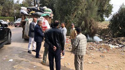 محافظ الدقهلية يتفقد مستوى النظافة والخدمات بقريتي نوسا الغيط ونوسا البحر بأجا