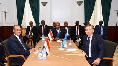 اجتماع ثلاثي لبحث الجهود الإنسانية في السودان