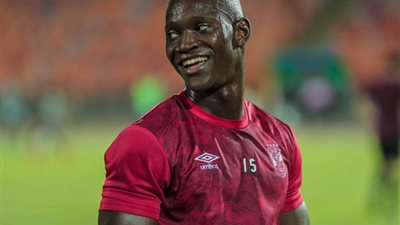 أليو ديانج لاعب وسط الأهلى ومنتخب مالى