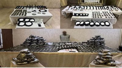 مقتل 3 عناصر جنائية وضبط ترسانة أسلحة ومخدرات بقيمة 69 مليون جنيه بأسيوط وسوهاج