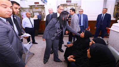 وزيرة التضامن الاجتماعي تزور المقر الرئيسي لبنك ناصر الاجتماعي وتتفقد سير العمل