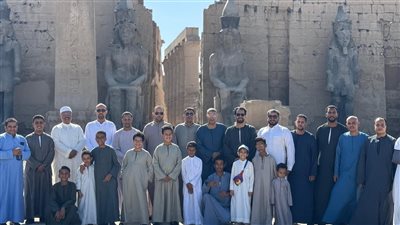 بالصور.. إطلاق مبادرة شبابية لزيارة الأماكن الأثرية بالزى الصعيد بالأقصر
