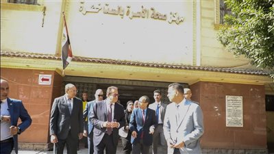 تفاصيل جولة وزير الصحة الميدانية على المنشآت الطبية بحلوان