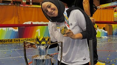 سلمى طارق سليمان تقود جامعتها للقب كأس العالم للجامعات لكرة الطائرة