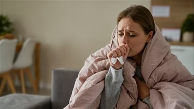 هذا ما يُخبرك البلغم به؟ ومتى يكون خطيرًا؟