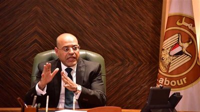 خاص بـ«وزير العمل».. تحرك جديد من «الصحفيين المؤقتين» لحل أزمة تعيينهم بـ«المؤسسات القومية»