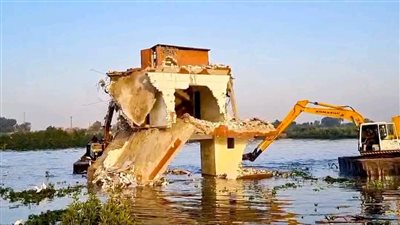 الري تزيل 327 تعدٍ على فرع رشيد لمباني مخالفة.. وتوجه مهم من الوزير