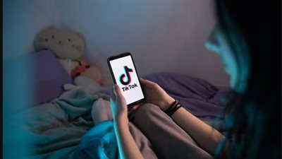 استخدام تيك توك وإنستجرام يؤدي إلى ضعف الذاكرة والتركيز