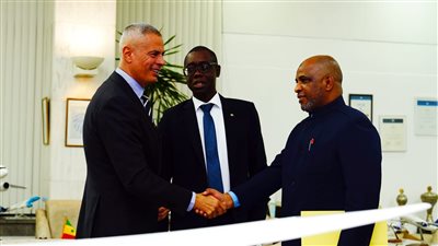 مصر للطيران تكشف حقيقة وقف صفقة ضم طائرات جديدة لأسطولها