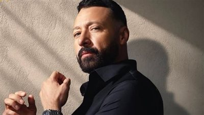 عمرو محمود ياسين يوجه رسالة قبل عرض الحلقة الأولى من مسلسل 2 قهوة 