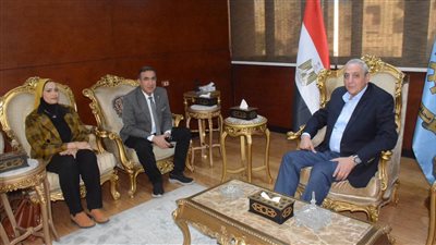 تفاصيل لقاء محافظ الغربية برئيس الهيئة العامة للخدمات البيطرية