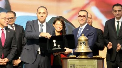  وزير الاستثمار يشارك في فعاليات قرع جرس بدء جلسة التداول بالبورصة المصرية
