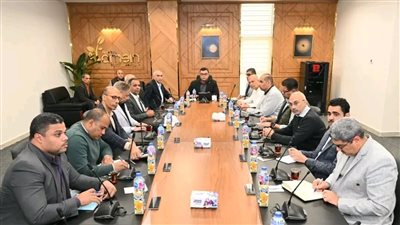 وزير الإسكان: حريصون على متابعة مشروعات العلمين الجديدة ومارينا والساحل الشمالي