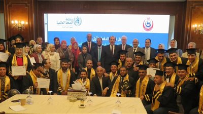 «الصحة» تعلن تخريج أول دفعة من برنامج التدريب الميداني للوبائيات