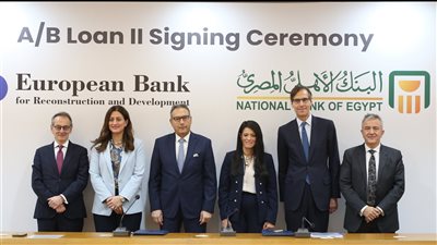 البنك الأهلي المصري يوقع اتفاقية تمويل مع البنك الأوروبي لإعادة الإعمار والتنمية بـ100 مليون دولار