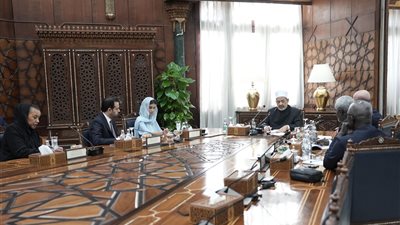 شيخ الأزهر: جائزة زايد للأخوَّة الإنسانية تسهم في إرساء أسس السلام بالعالم