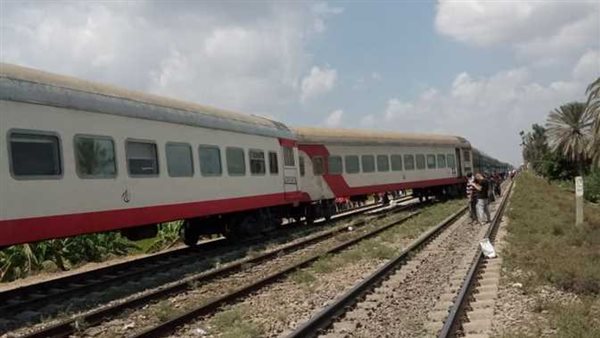 خروج عدد ثلاث عربات عن القضبان