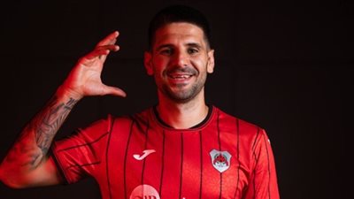 مهاجم الأهلي السابق البديل.. أهلي جدة السعودي يخطط لضم ميتروفيتش في يناير