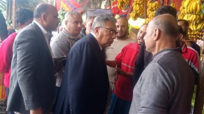  محافظ الدقهلية في جولة مفاجئة ببلقاس ويشيد بنموذج ملتزم بالأسعار والجودة