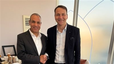 وزير الخارجية يبحث مع نظيره البولندي تطورات أوضاع المنطقة وتعزيز العلاقات الثنائية 