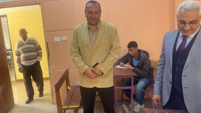 وكيل تعليم القاهرة يتفقد مدارس إدارة النزهة التعليمية ويتابع الأنشطة والتقييمات...صور