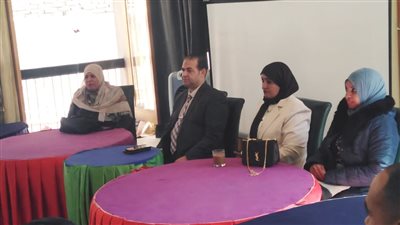 بالصور.. مديرية العمل بالأقصر تنظم ندوة تثقيفية حول إجراءات السلامة والصحة المهنية 