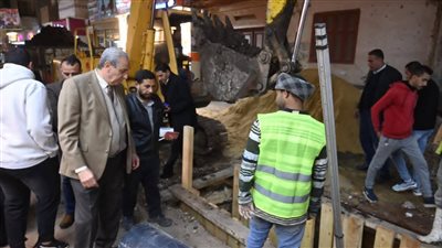 جولة لمحافظ الغربية لمتابعة مشروع إحلال وتجديد خطوط الانحدار ورصف شارع فلسطين بزفتى