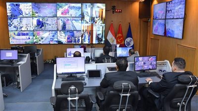 محافظ بورسعيد يترأس غرفة عمليات الشبكة الوطنية الموحدة للطوارئ لمتابعة انتظام الانتخابات 