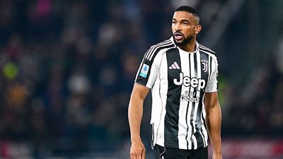 برشلونة يضع بريمر على راداره لتقوية الدفاع الموسم المقبل