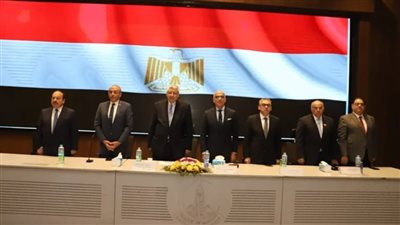 بحضور مستشار السيسي للصحة.. تكريم أساتذة قسم الباطنة القدامى بمستشفى جامعة عين شمس