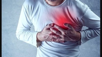 لماذا تحدث حرقة المعدة ؟ وما أعراضها؟